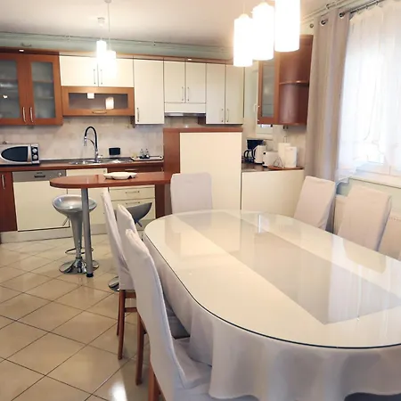 Intermezzo Apartamento *